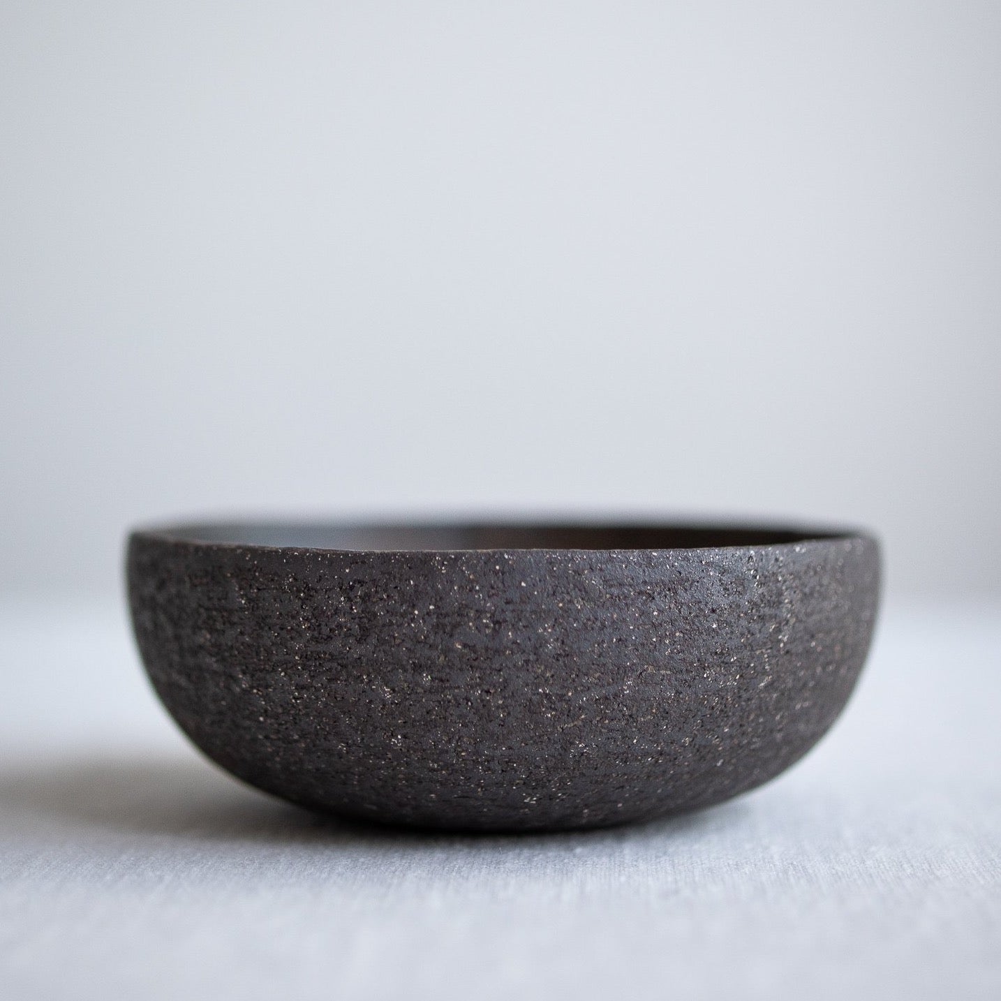 Bowl in smokey brown No.1