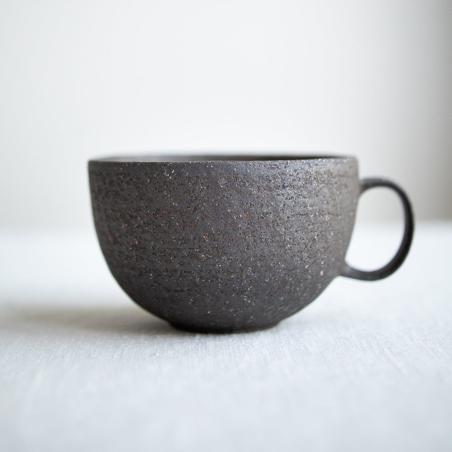 Cup in smokey brown No.2