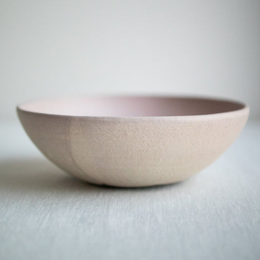 Bowl in pale pink No.3