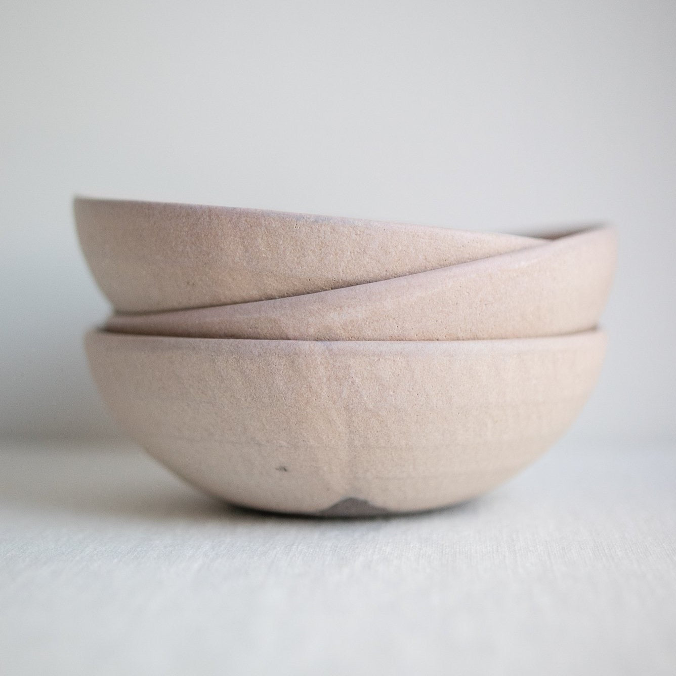Bowl in pale pink No.2